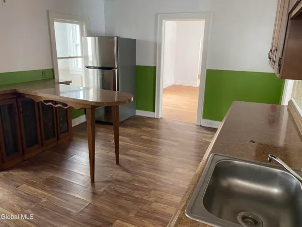 $248,900 | 283 Main Street, Amsterdam, NY 12010
