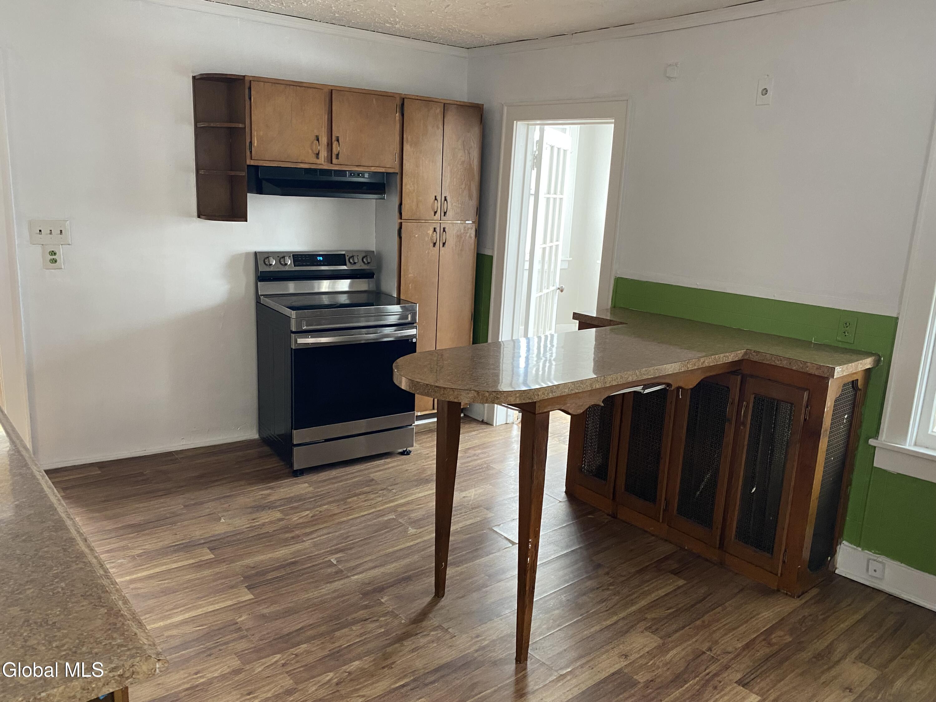 283 Main Street Amsterdam, NY 12010 - Photo 18 of 35 IMG_5202