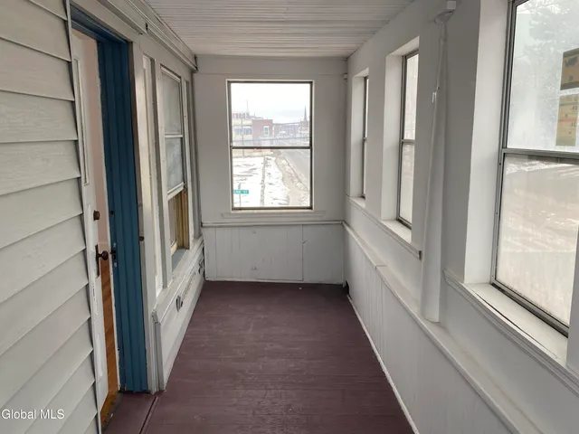 $259,900 | 283 Main Street, Amsterdam, NY 12010