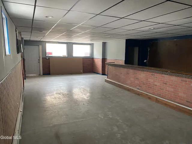 $259,900 | 283 Main Street, Amsterdam, NY 12010