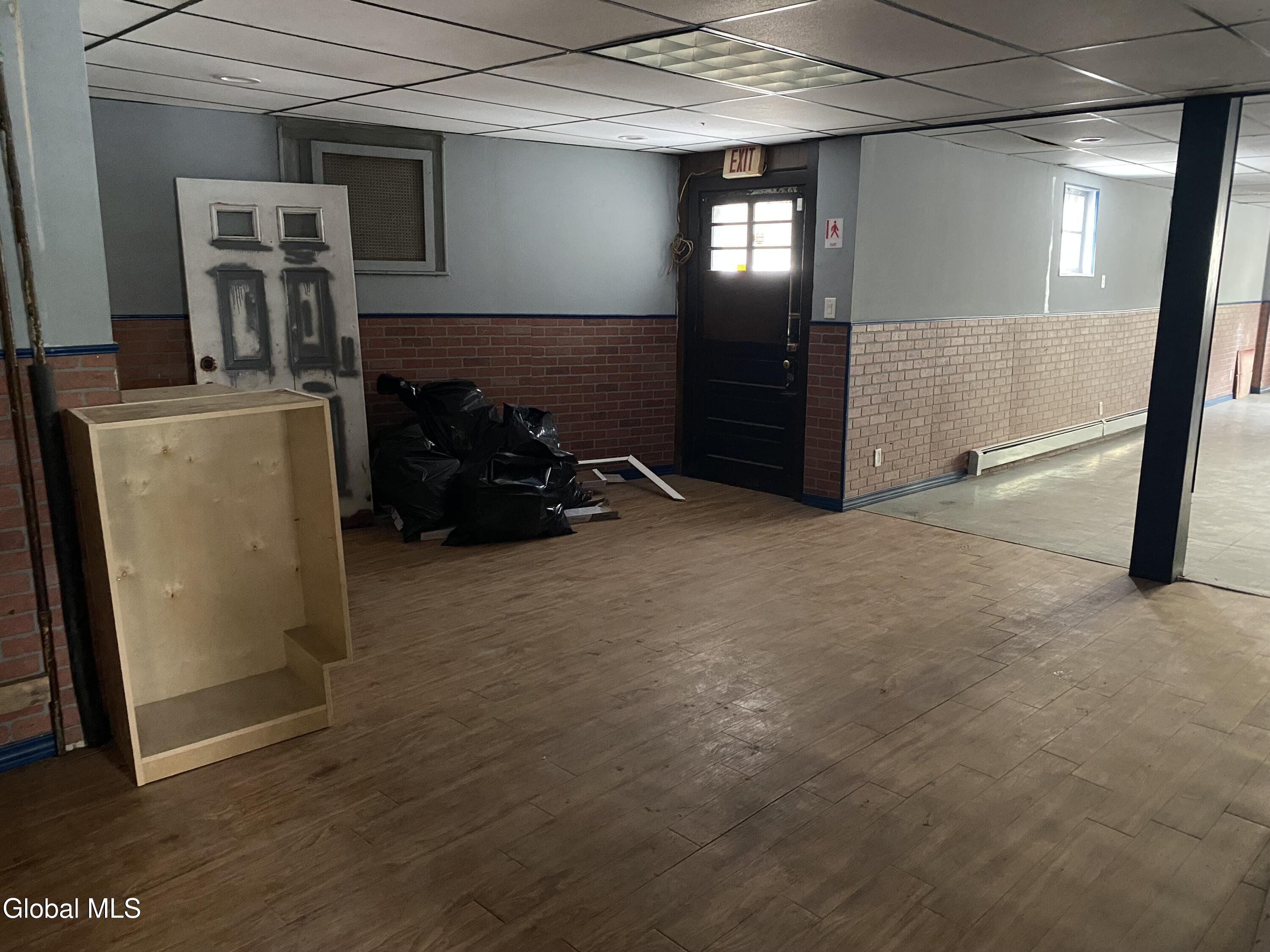 283 Main Street Amsterdam, NY 12010 - Photo 10 of 35 IMG_5195