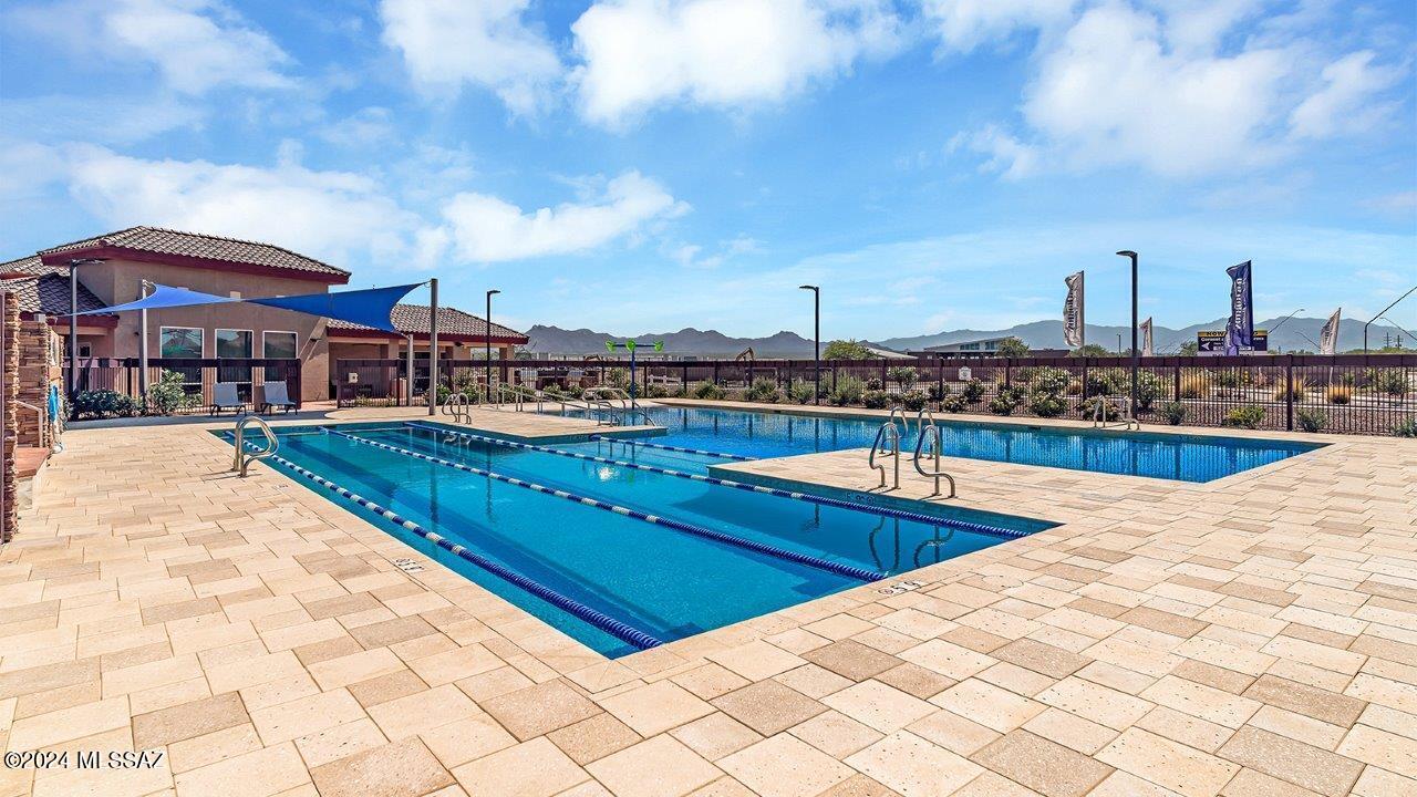 10480 West Rutherford Lane Marana, AZ 85653 - Photo 15 of 19 Clubhouse