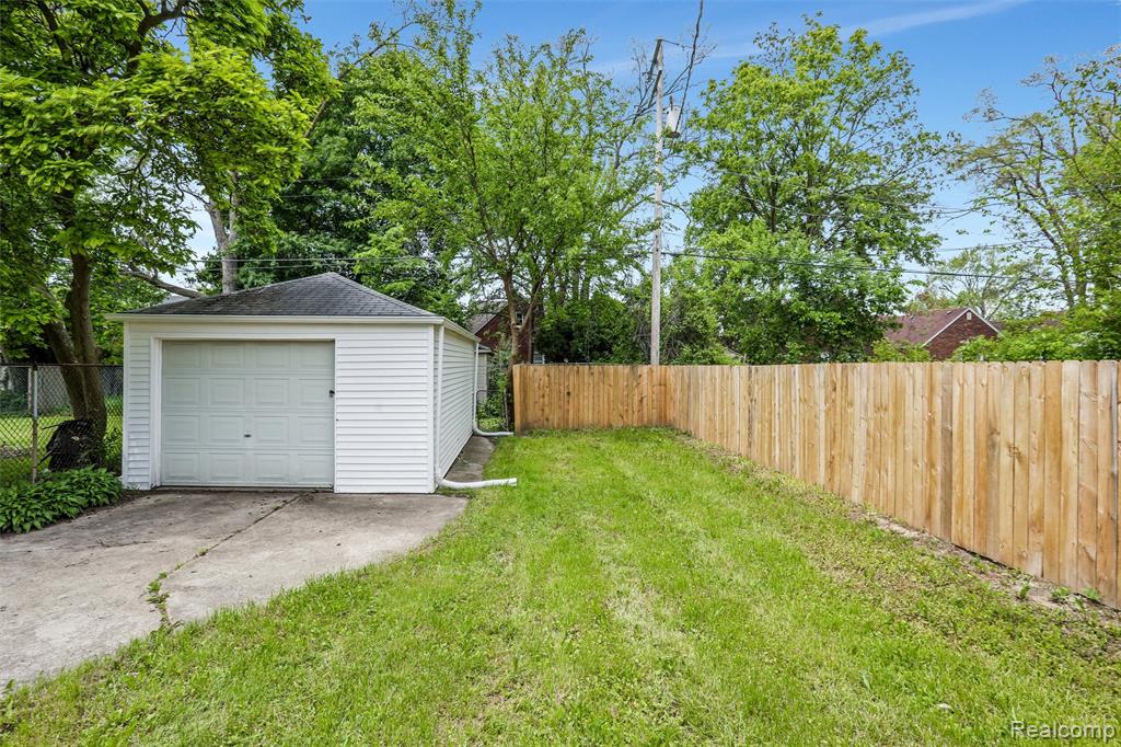 16713 Rutherford Street Detroit, MI 48235 - Photo 16 of 17