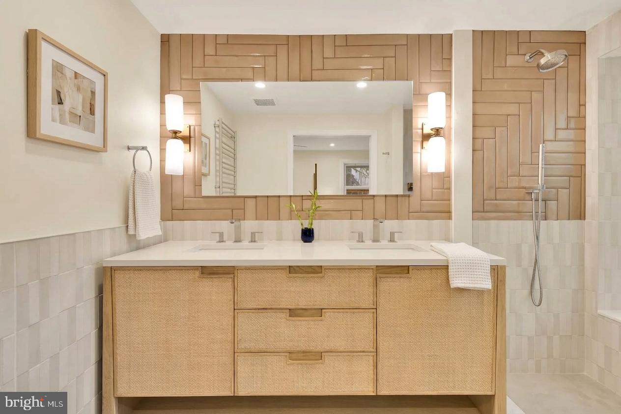 5810 Overlea Road Bethesda, MD 20816 - Photo 26 of 52 Newly renovated primary bathroom