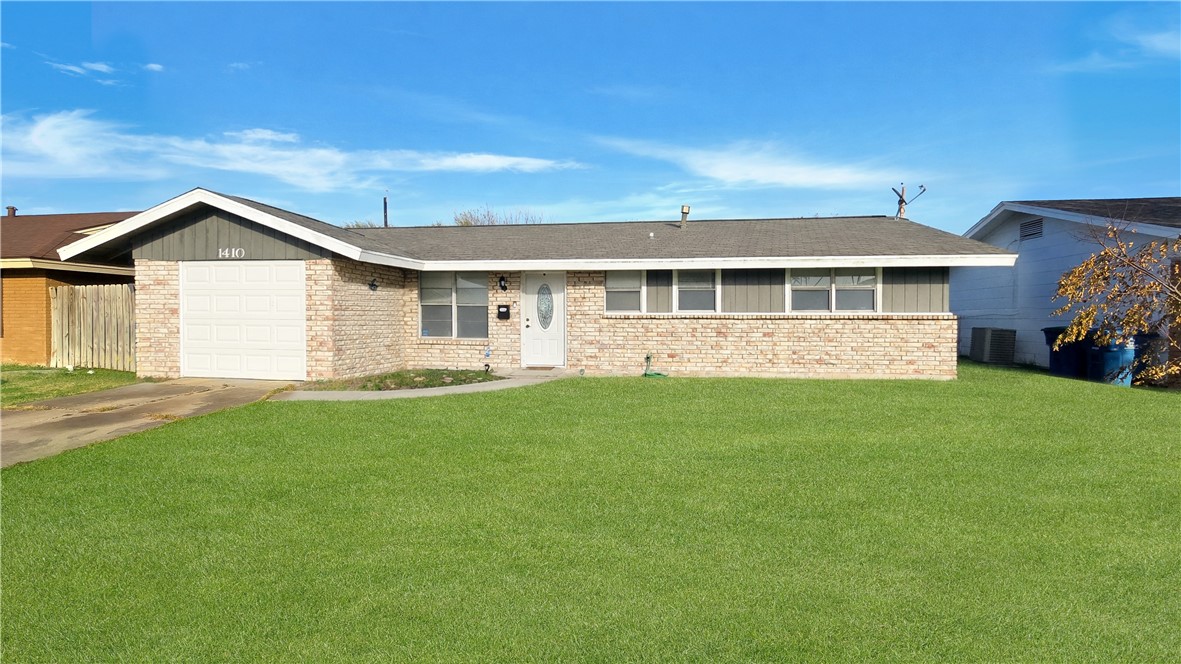 1410 Denver Street Portland, TX 78374 - Photo 1 of 25