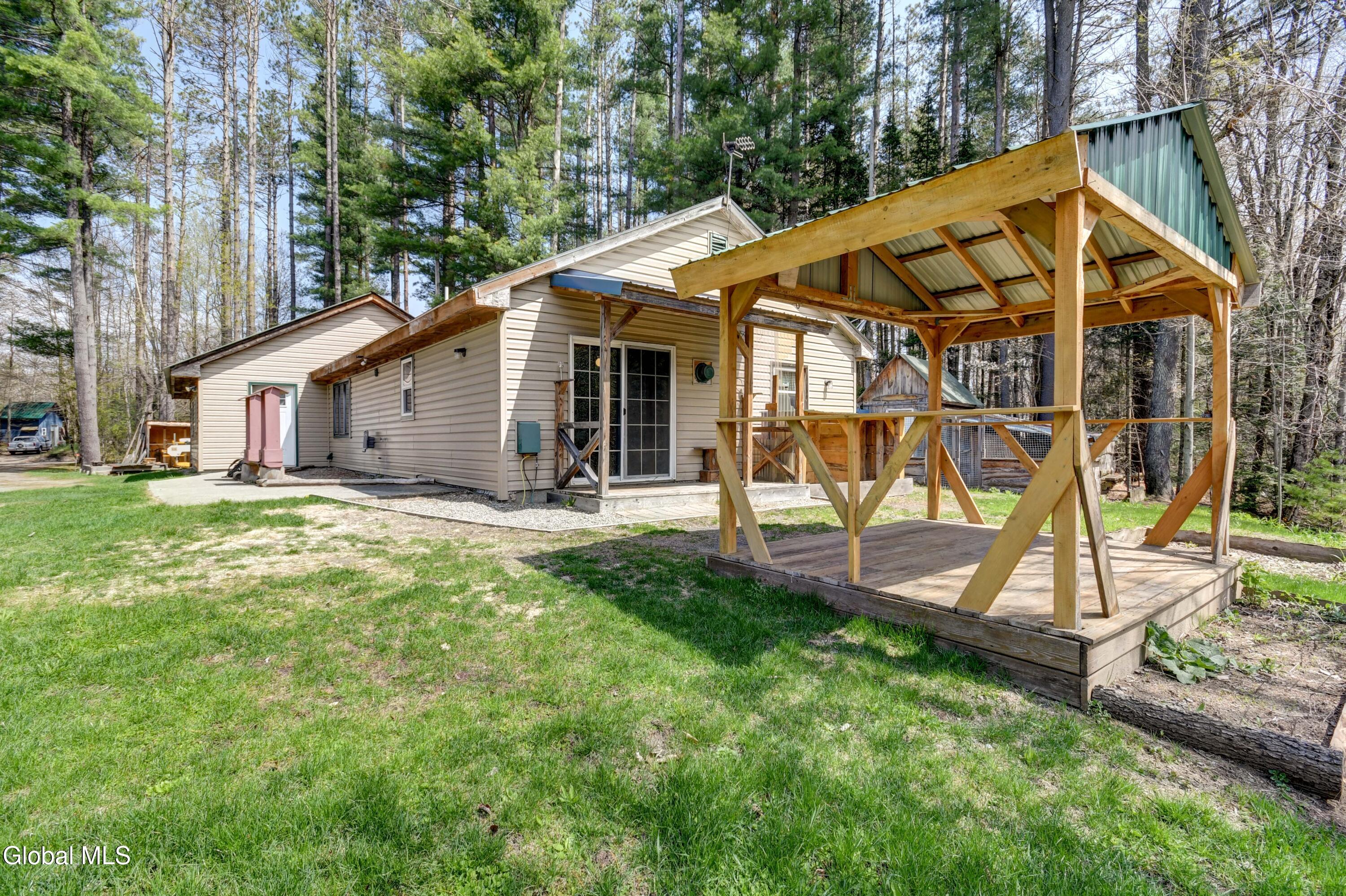112 Bliss Road Stratford, NY 13329 - Photo 5 of 104 112-14