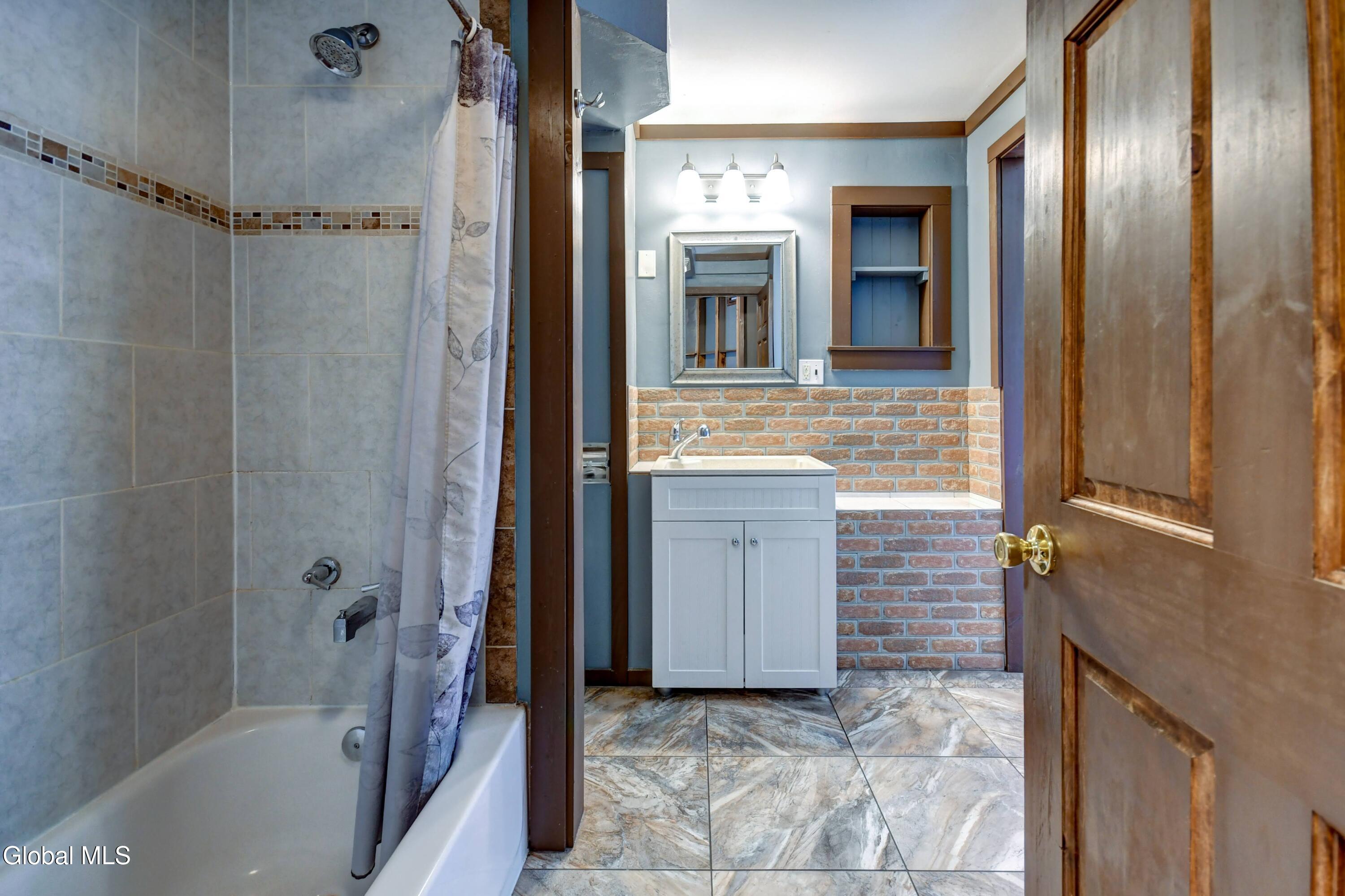 112 Bliss Road Stratford, NY 13329 - Photo 54 of 104 112-68