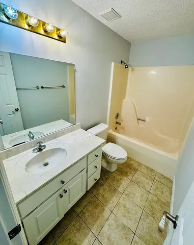 $2,800 | 312 Maple Street, St. Simons Island, GA 31522