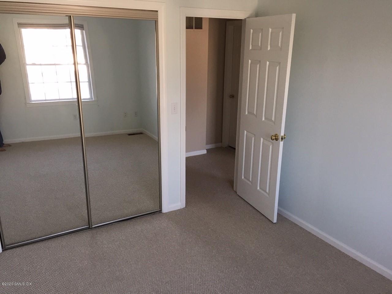 33 Talbot Lane, Unit 3 Greenwich, CT 06830 - Photo 13 of 29 3