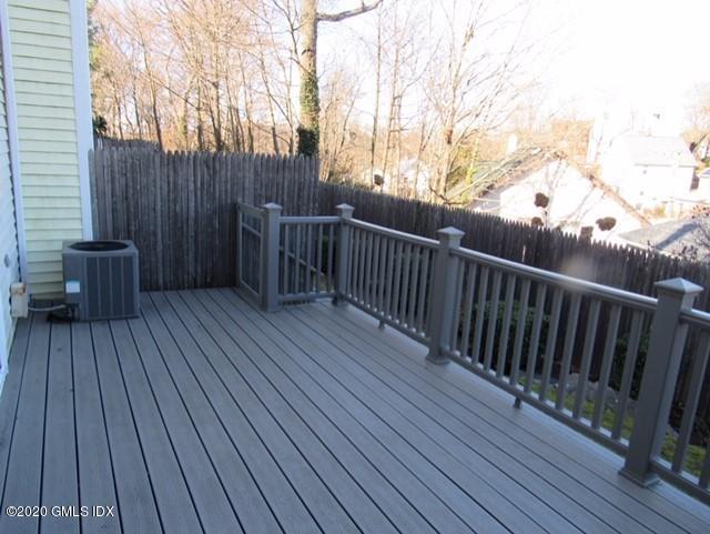 33 Talbot Lane, Unit 3 Greenwich, CT 06830 - Photo 28 of 29 7