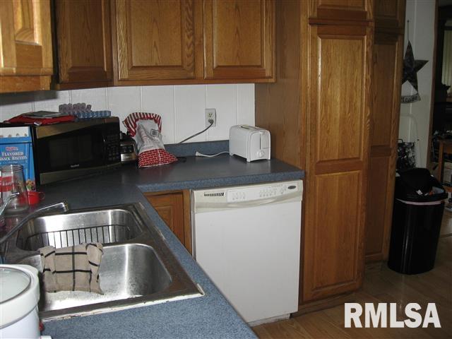 17660 North 1700th Road Bushnell, IL 61422 - Photo 15 of 23