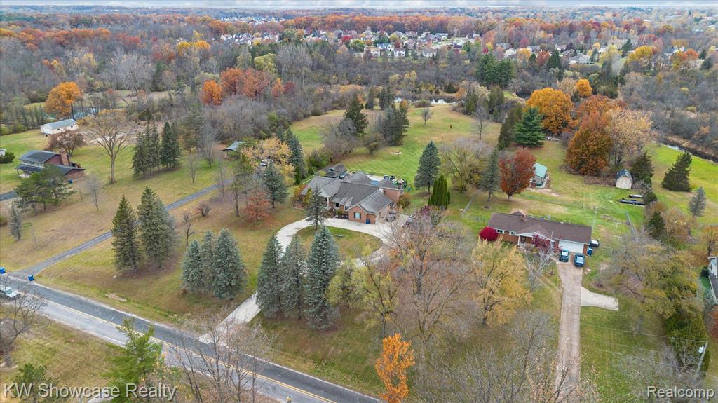 1112 West Cook Road Grand Blanc, MI 48439 - Photo 60 of 63 Gallery Image 60