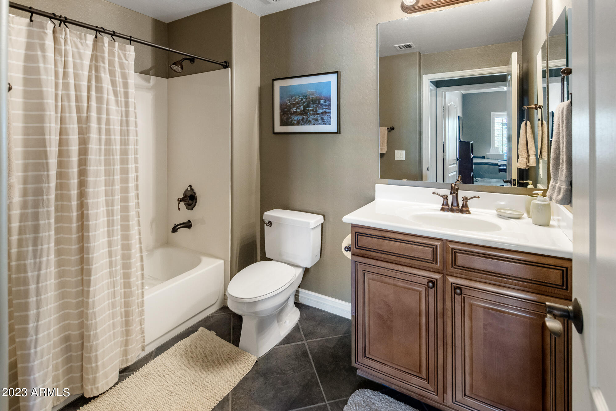 21320 North 56th Street, Unit 2132 Phoenix, AZ 85054 - Photo 19 of 30 Bathroom 2