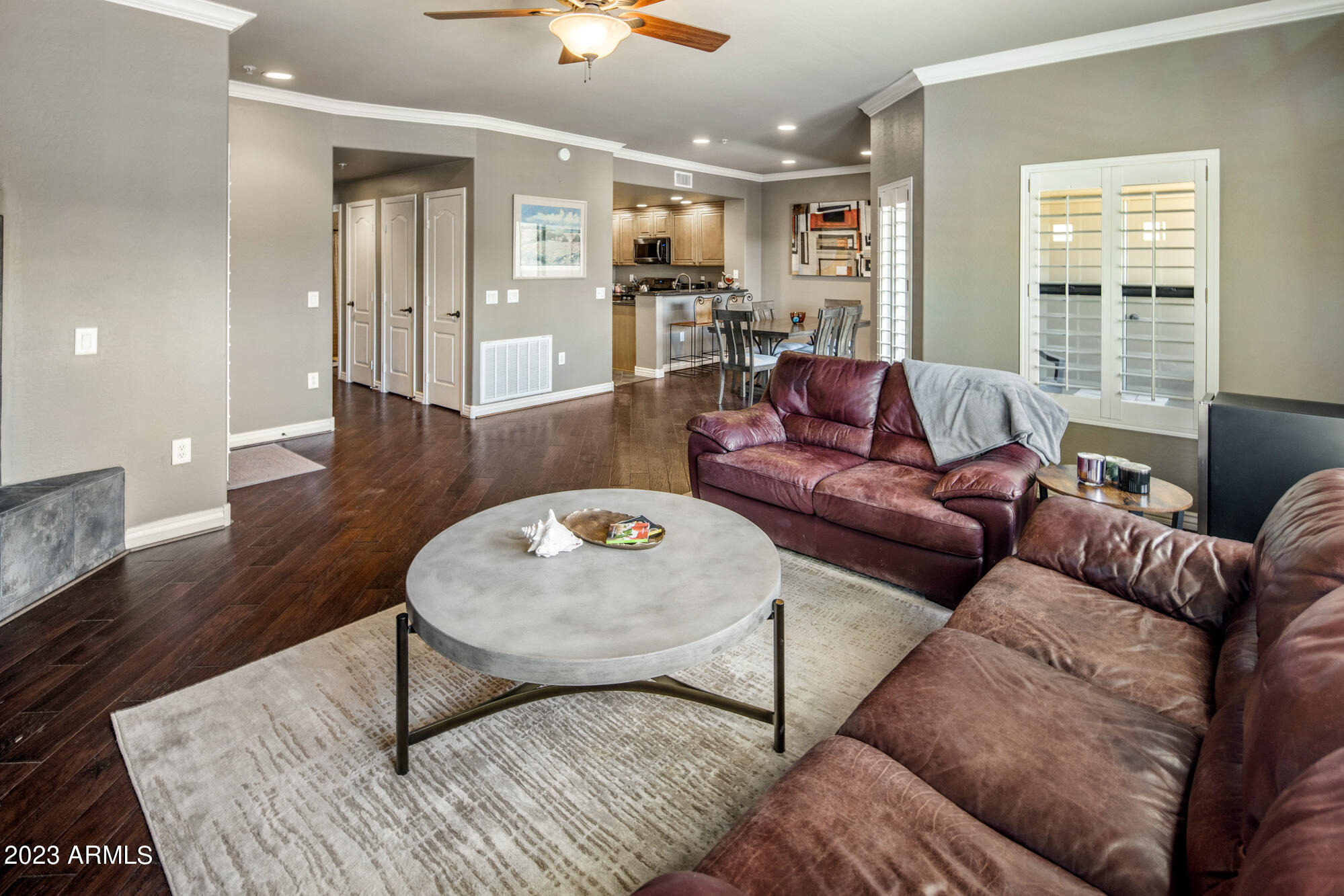 21320 North 56th Street, Unit 2132 Phoenix, AZ 85054 - Photo 6 of 30 Great room