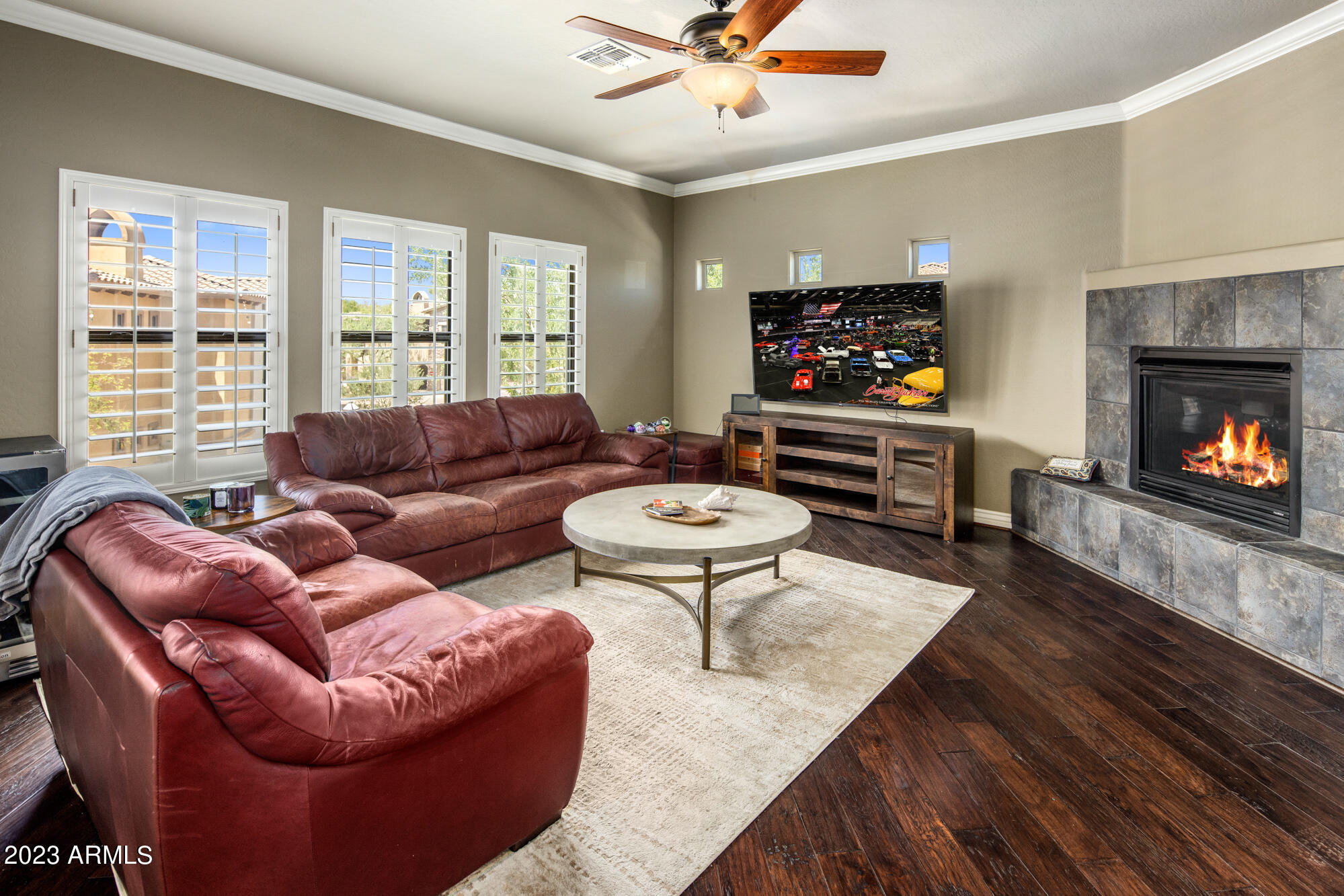 21320 North 56th Street, Unit 2132 Phoenix, AZ 85054 - Photo 7 of 30 Great room