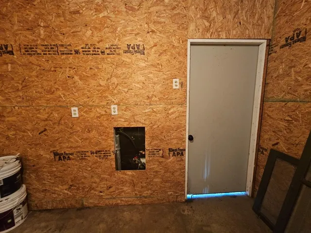 a view of residential house with outdoor space