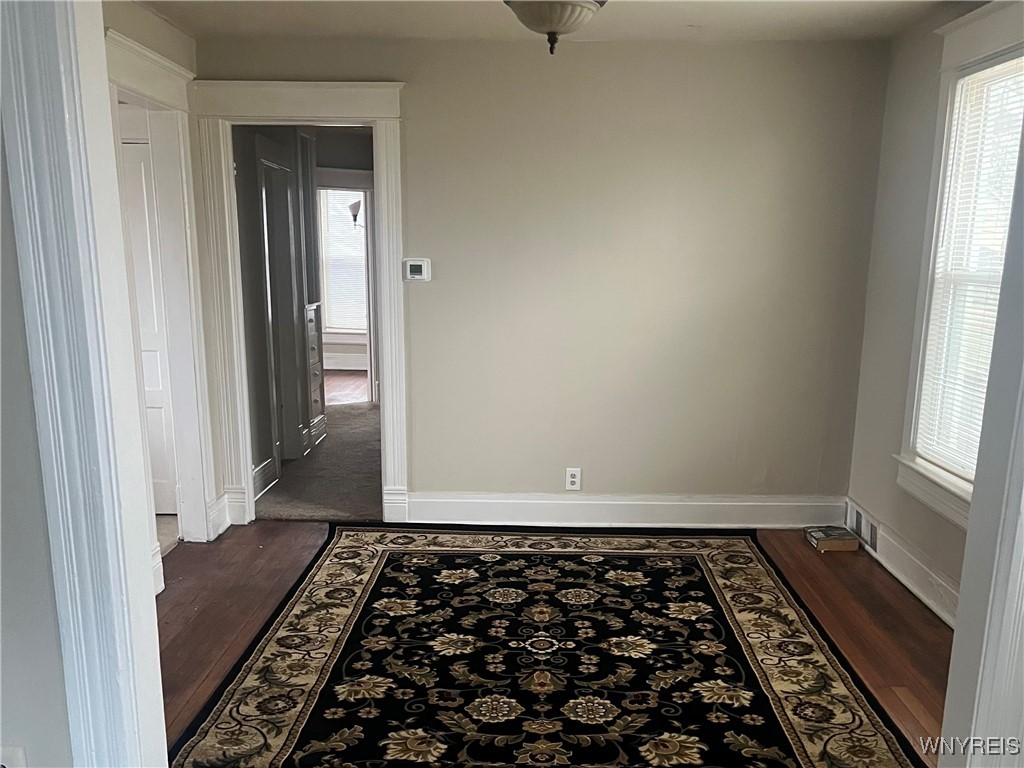 2 Flower Street Buffalo, NY 14214 - Photo 5 of 9