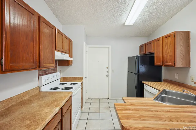 $1,150 | 5522 Lochmoor, San Antonio, TX 78244