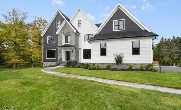 $2,995,000 | 7 Brookside Drive, Warren, NJ 07059