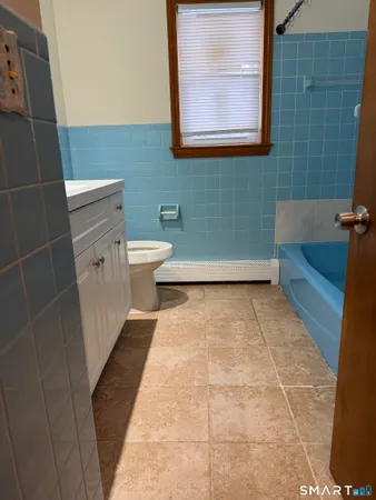 $2,000 | 7 North Street, East Haven, CT 06513
