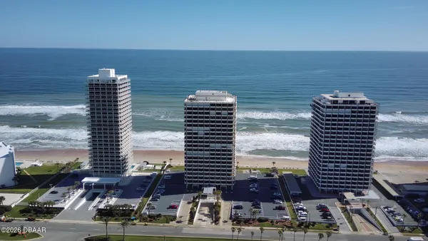 $2,500 | 2900 North Atlantic Avenue, Unit 106, Daytona Beach, FL 32118