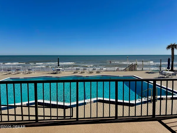 $2,500 | 2900 North Atlantic Avenue, Unit 106, Daytona Beach, FL 32118