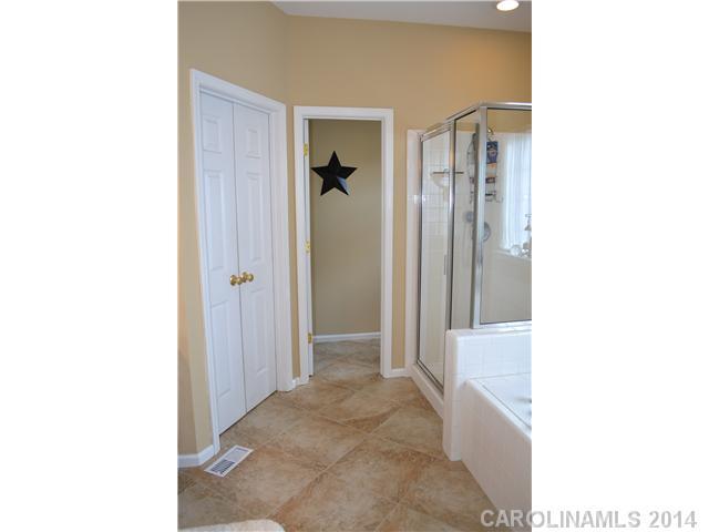 10919 Hellebore Road, Unit 89 Charlotte, NC 28213 - Photo 11 of 16 Gallery Image 11