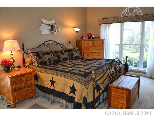 10919 Hellebore Road, Unit 89 Charlotte, NC 28213 - Photo 8 of 16 Gallery Image 8