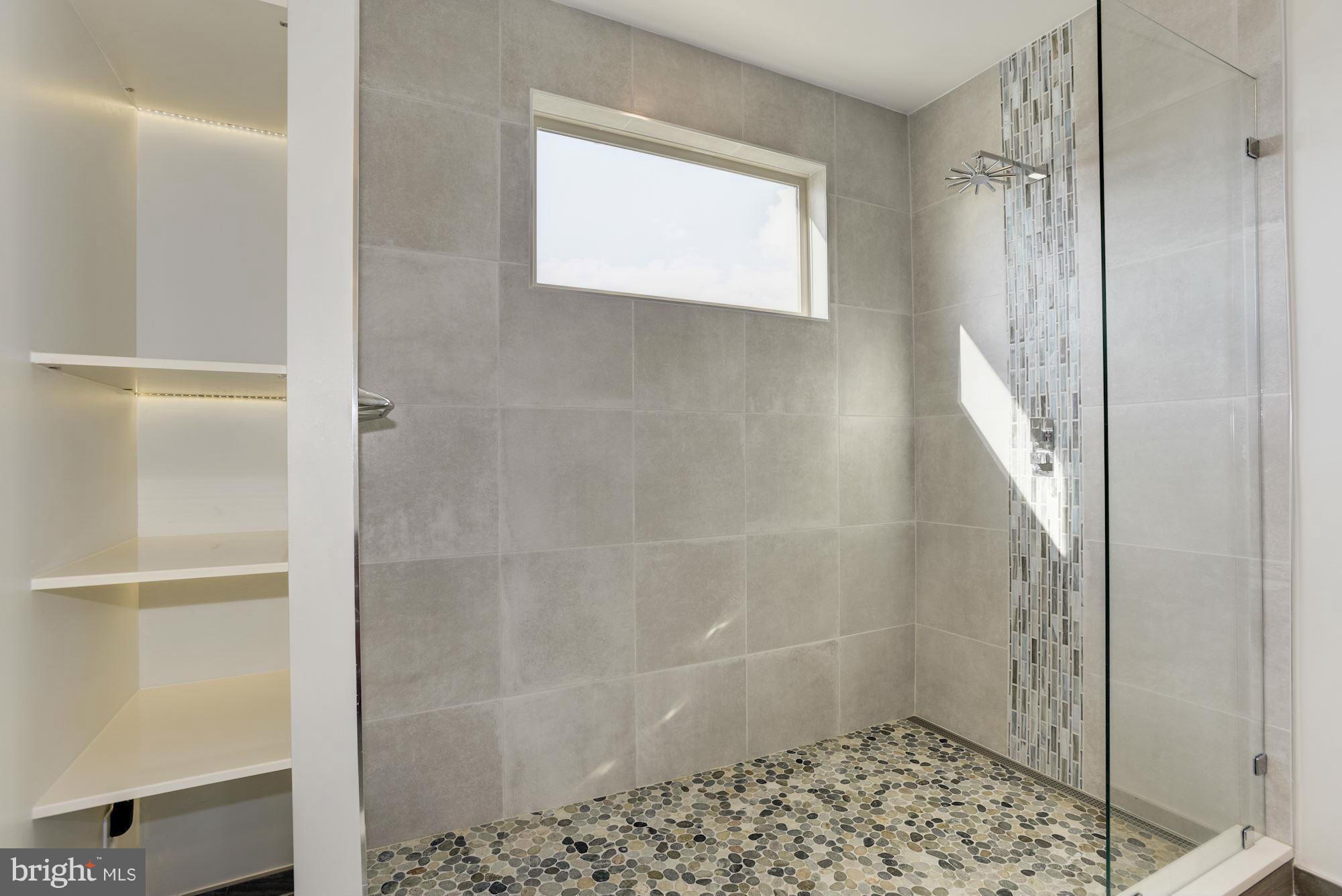 43374 Old Ryan Road Ashburn, VA 20148 - Photo 15 of 30 Bath