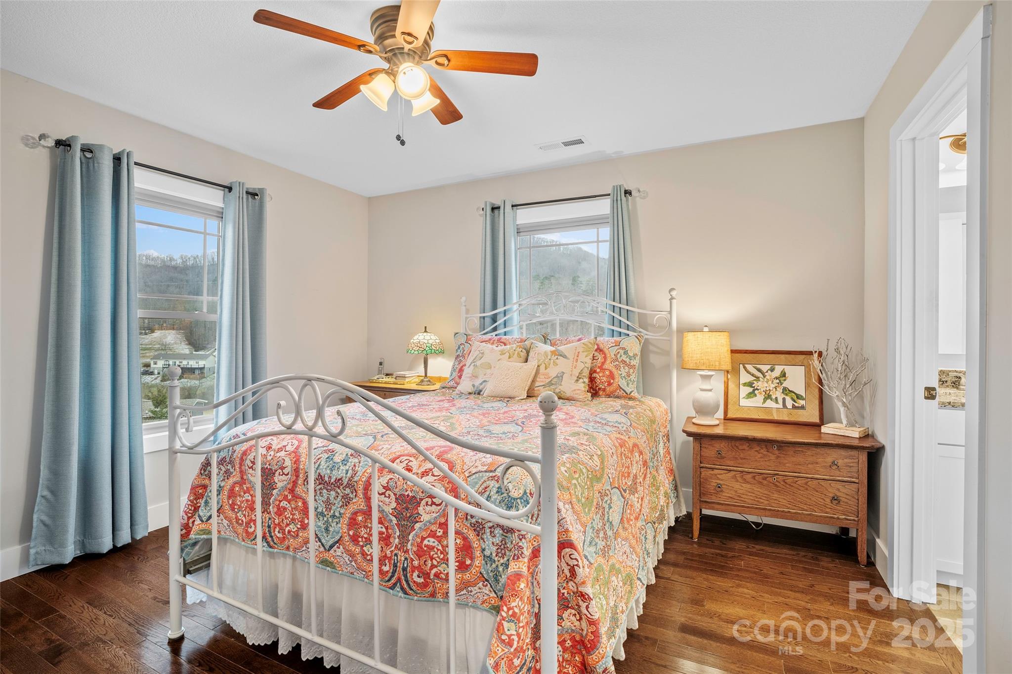 616 Green Valley Road Leicester, NC 28748 - Photo 14 of 30 Gallery Image 14