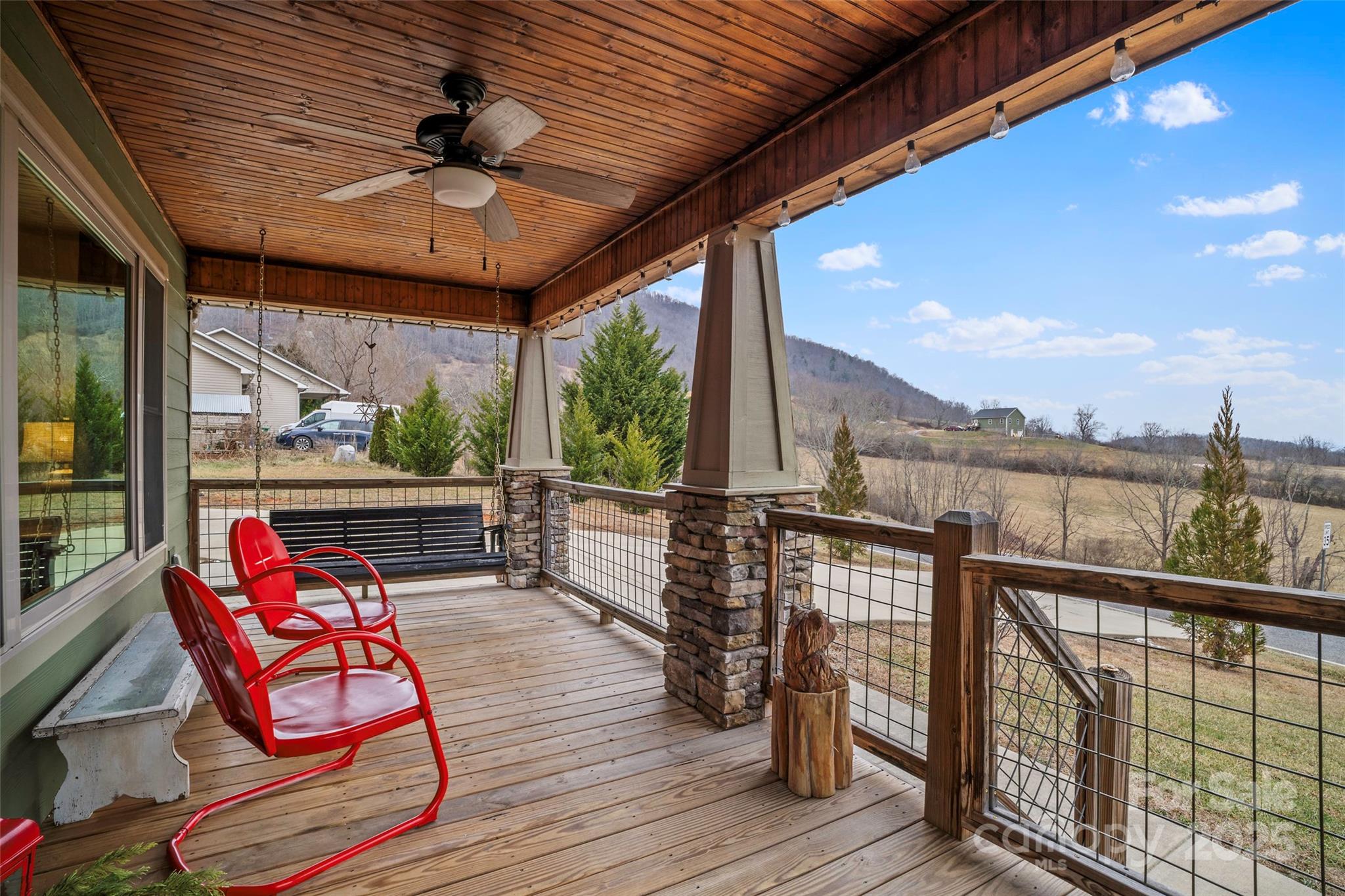 616 Green Valley Road Leicester, NC 28748 - Photo 5 of 30 Gallery Image 5