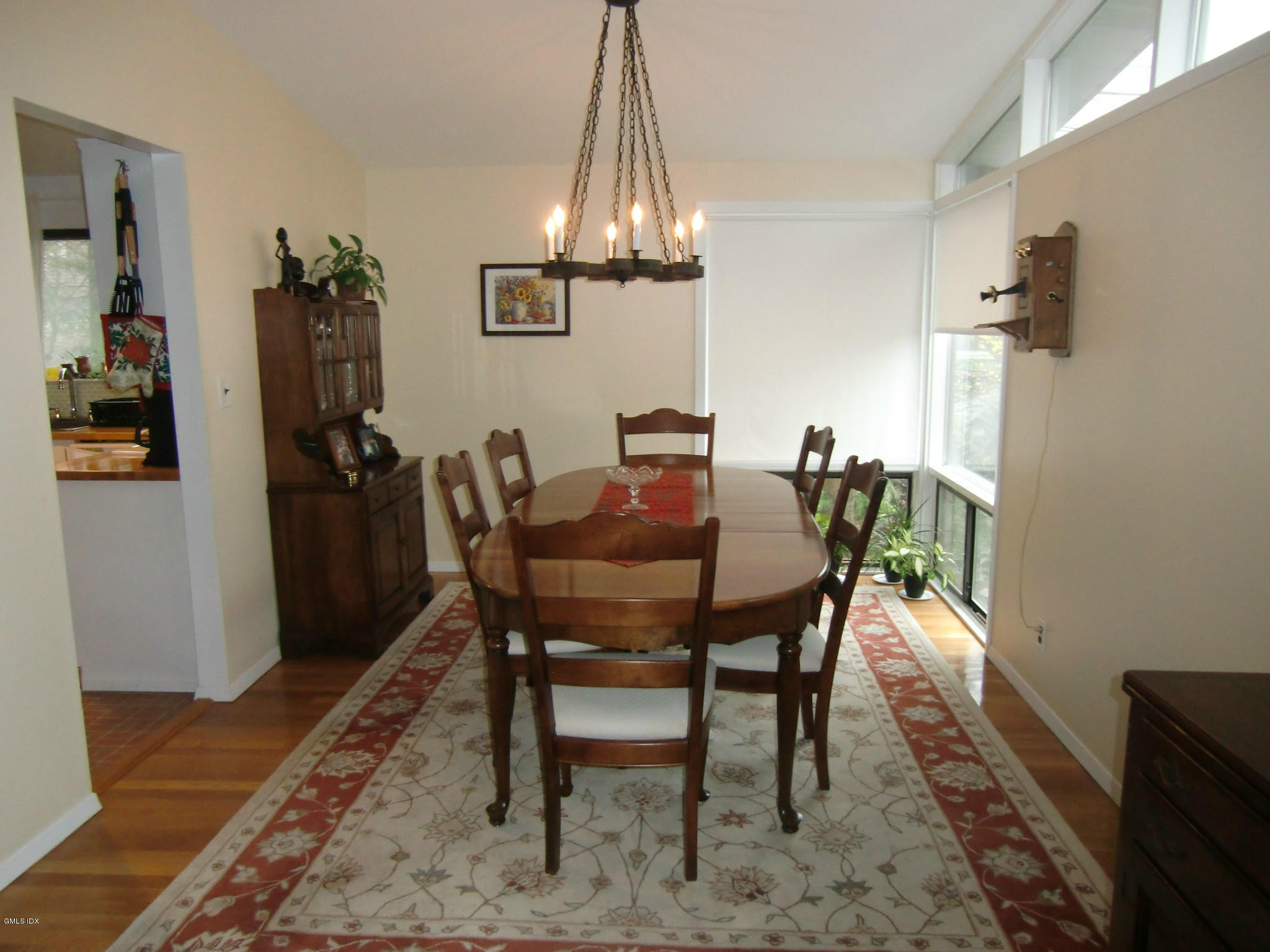 72 Florence Road Riverside, CT 06878 - Photo 4 of 10 Dining Room