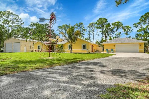 $899,000 | 17646 83rd Place North, Loxahatchee, FL 33470