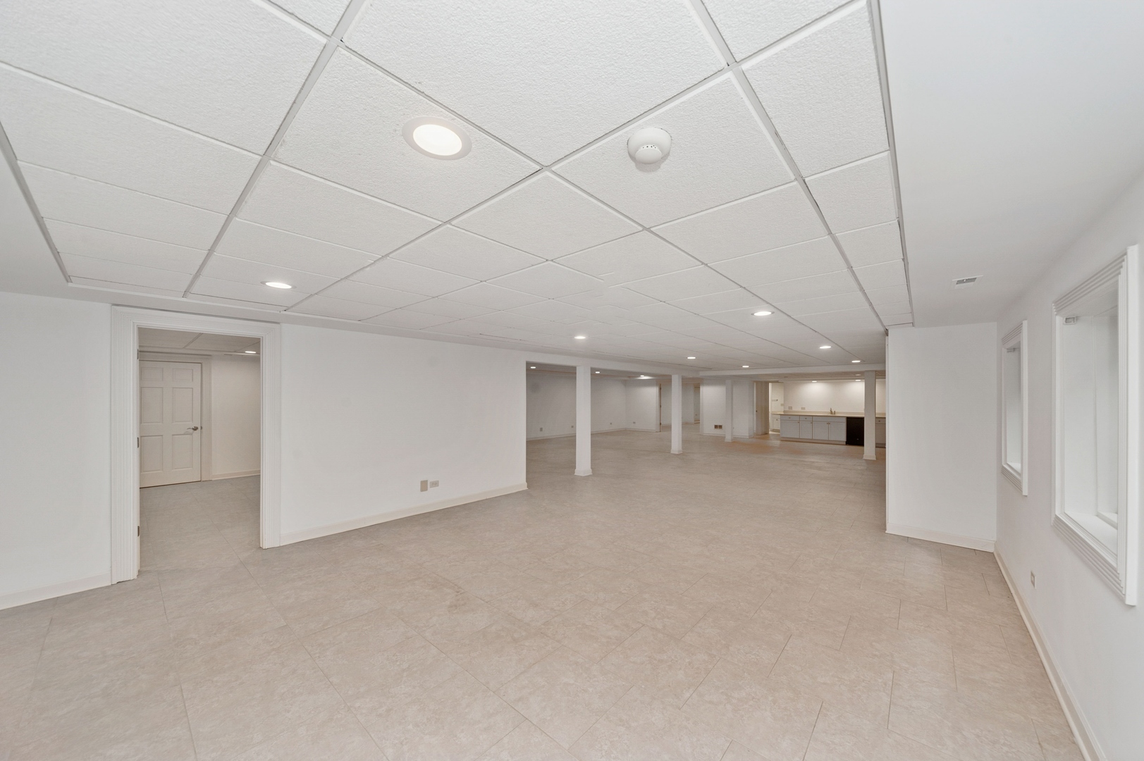 600 Broadsmoore Drive Lake Forest, IL 60045 - Photo 23 of 26 a view of empty room