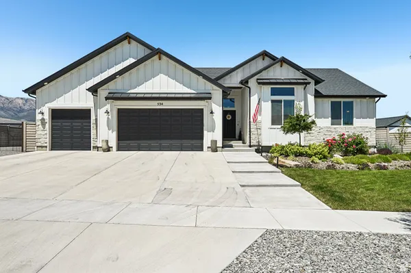 $699,000 | 534 West Durfee Street, Grantsville, UT 84029