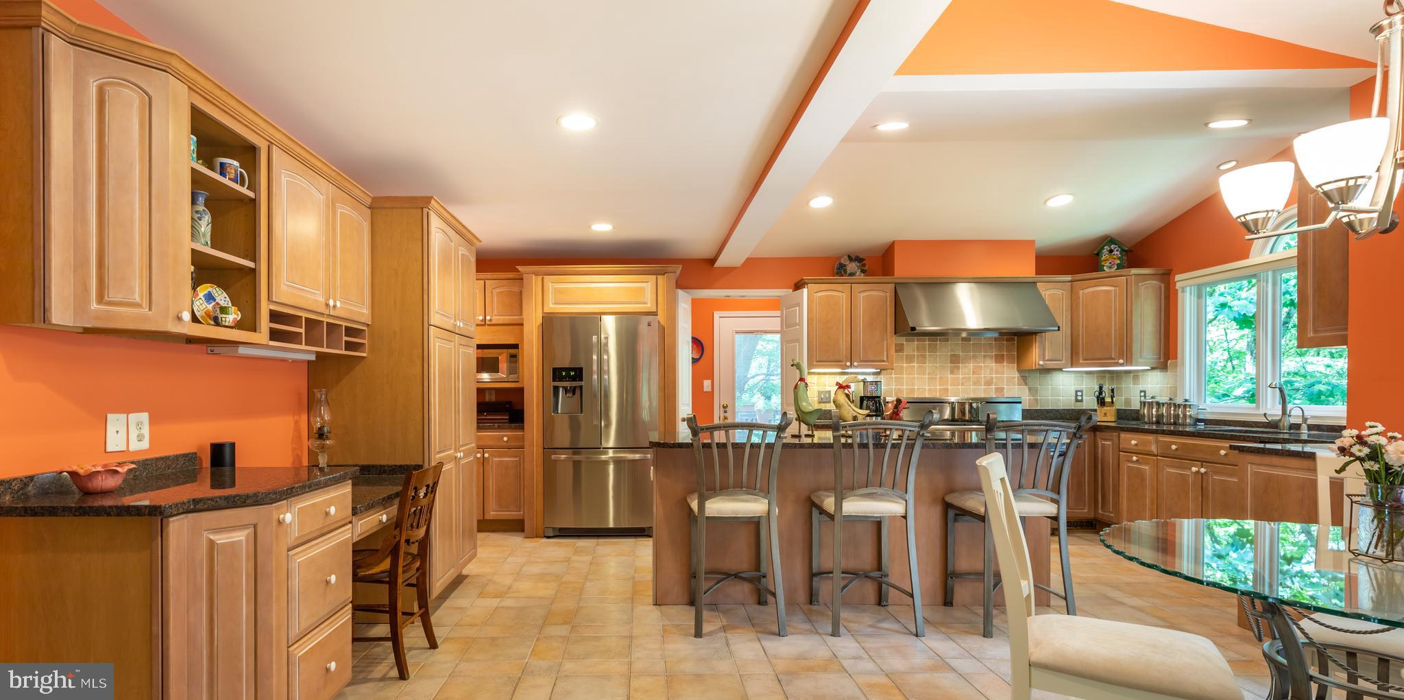 8715 Shadowlake Way Springfield, VA 22153 - Photo 20 of 56 Kitchen with Built-in Work Station