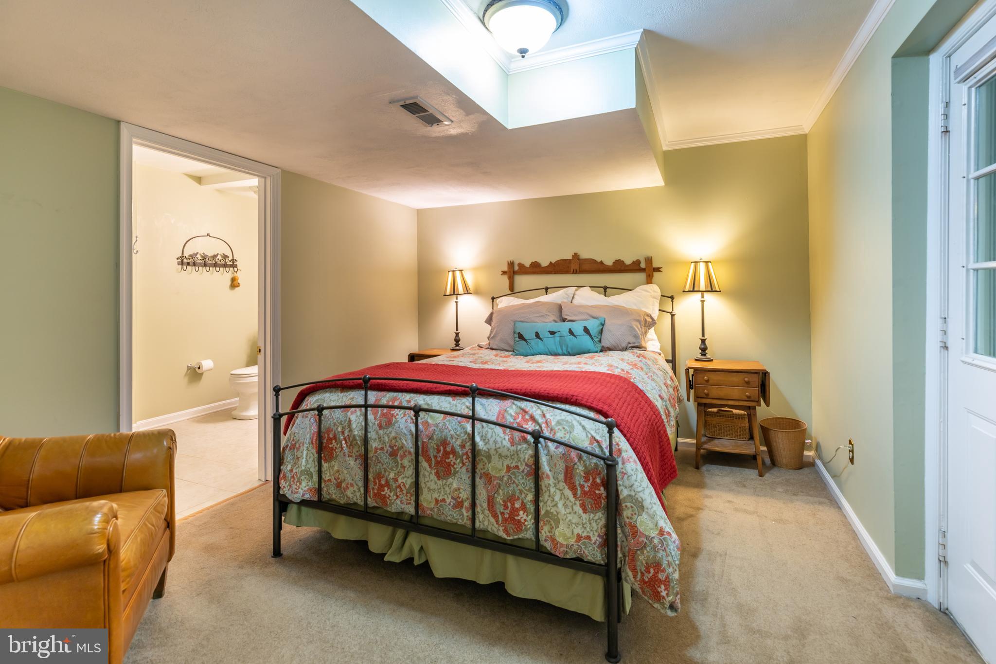 8715 Shadowlake Way Springfield, VA 22153 - Photo 50 of 56 Lover Level - Part of In-Law Suite
