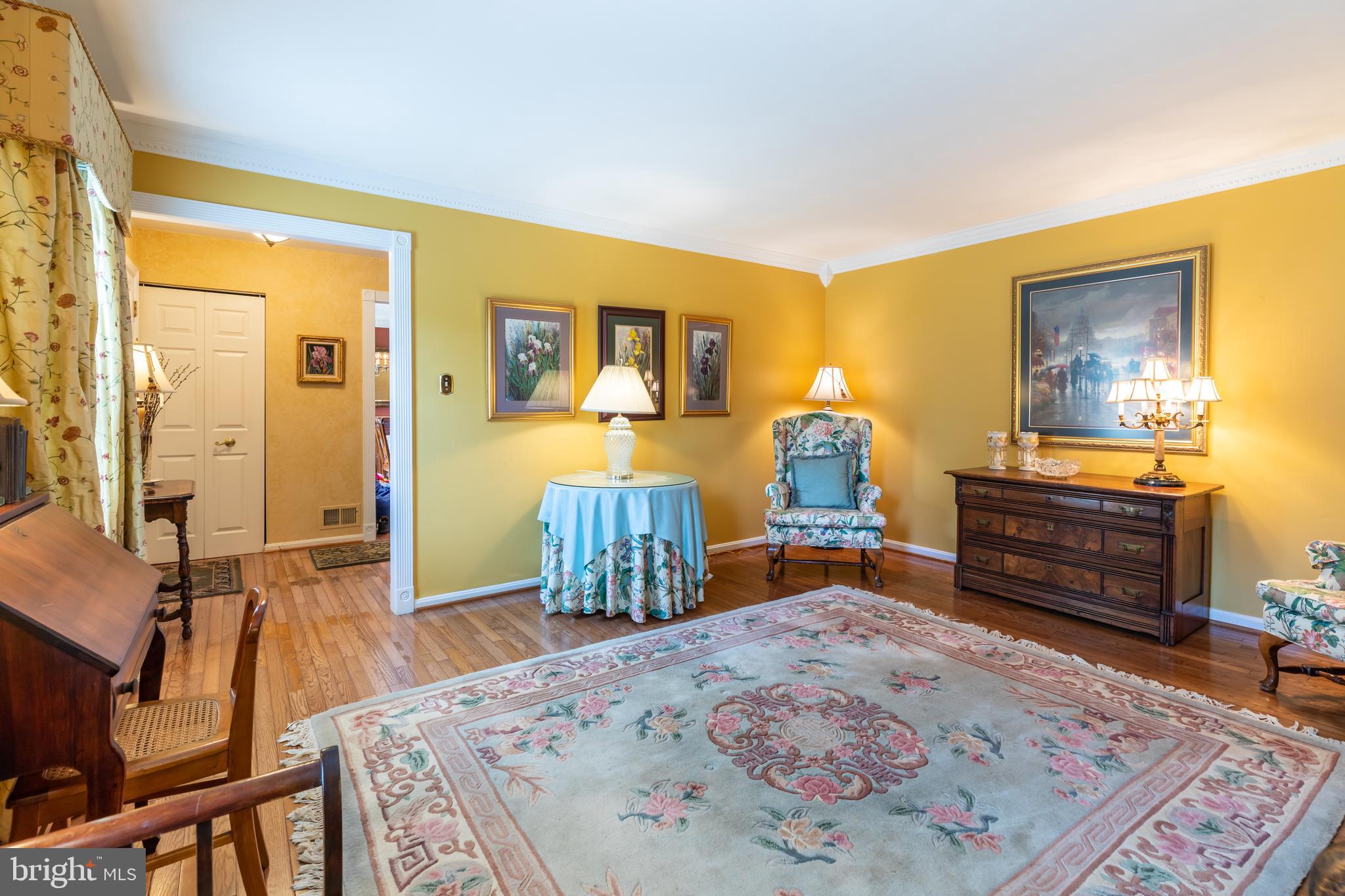 8715 Shadowlake Way Springfield, VA 22153 - Photo 8 of 56 Formal Living Room