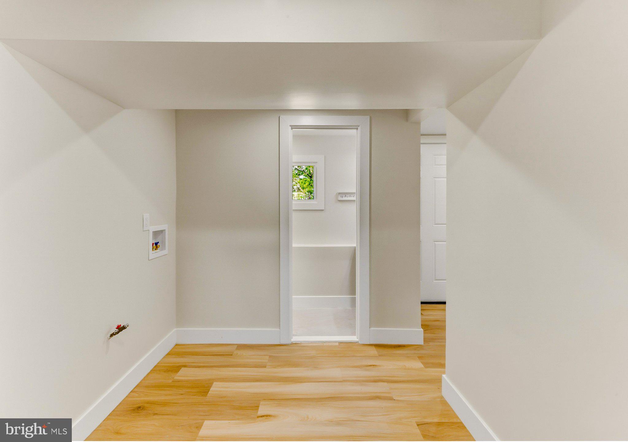 11 Yale Road Atco, NJ 08004 - Photo 5 of 20 Laundry Hook up, Half Bath Entrance