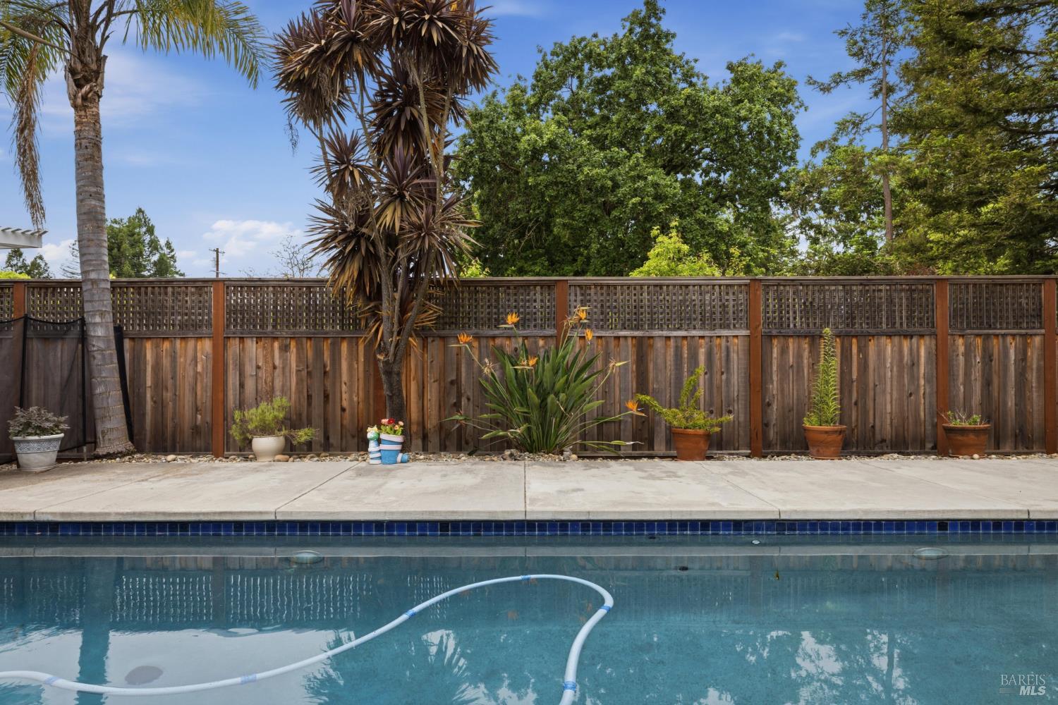 2273 White Chapel Court Santa Rosa, CA 95401 - Photo 13 of 59