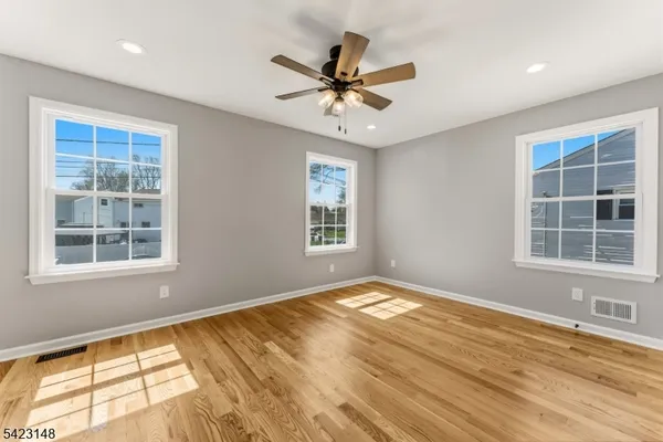 $679,000 | 109 Pearl Place, Dunellen, NJ 08812