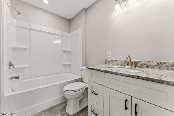 $679,000 | 109 Pearl Place, Dunellen, NJ 08812