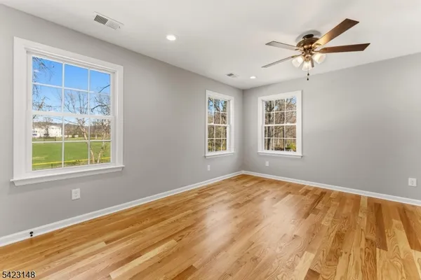 $679,000 | 109 Pearl Place, Dunellen, NJ 08812