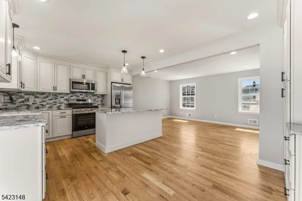 $679,000 | 109 Pearl Place, Dunellen, NJ 08812