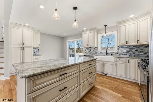 $679,000 | 109 Pearl Place, Dunellen, NJ 08812