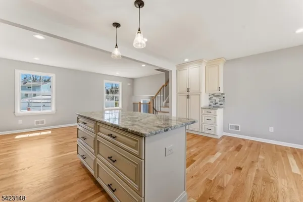 $679,000 | 109 Pearl Place, Dunellen, NJ 08812