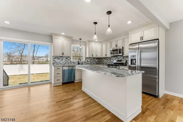 $679,000 | 109 Pearl Place, Dunellen, NJ 08812