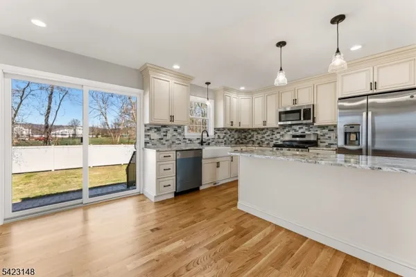 $679,000 | 109 Pearl Place, Dunellen, NJ 08812