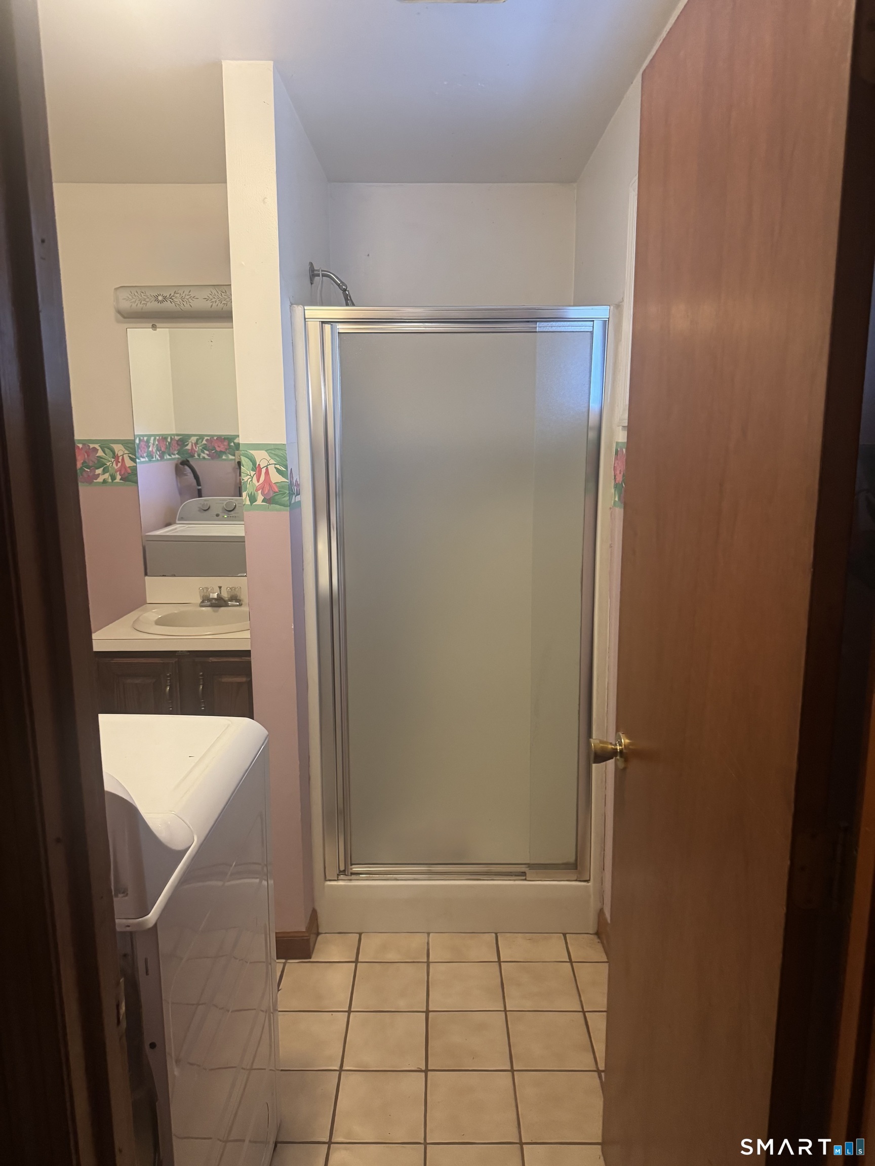 11 Batesmoor Road Waterbury, CT 06705 - Photo 26 of 28