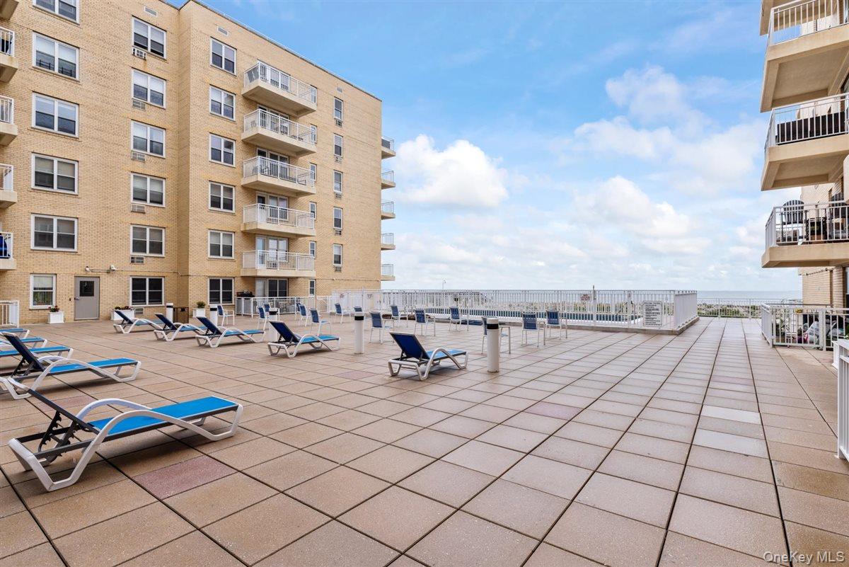 700 Shore Road, Unit 7Y Long Beach, NY 11561 - Photo 24 of 31